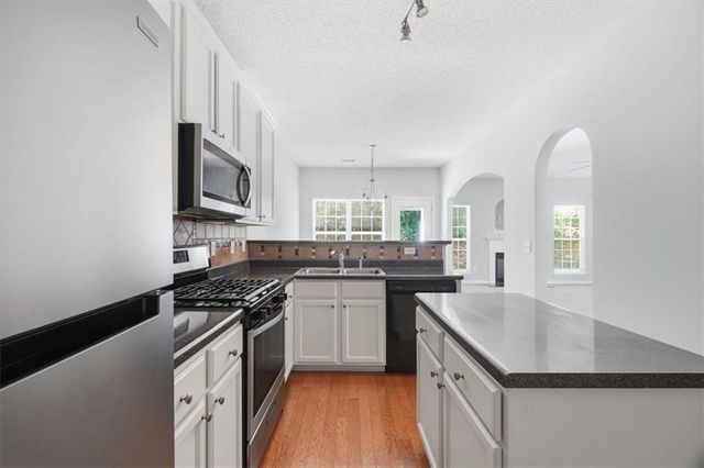 2165 Capella Circle SW, Atlanta, GA 30331