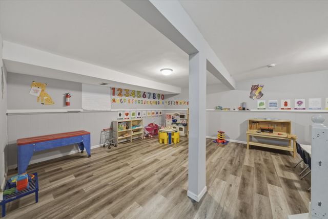 234 Malibu Drive, Bolingbrook, IL 60440