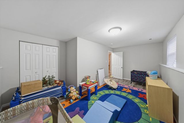 234 Malibu Drive, Bolingbrook, IL 60440