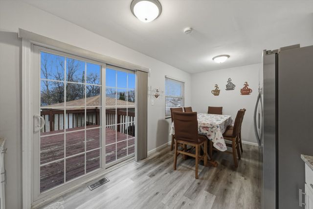 234 Malibu Drive, Bolingbrook, IL 60440