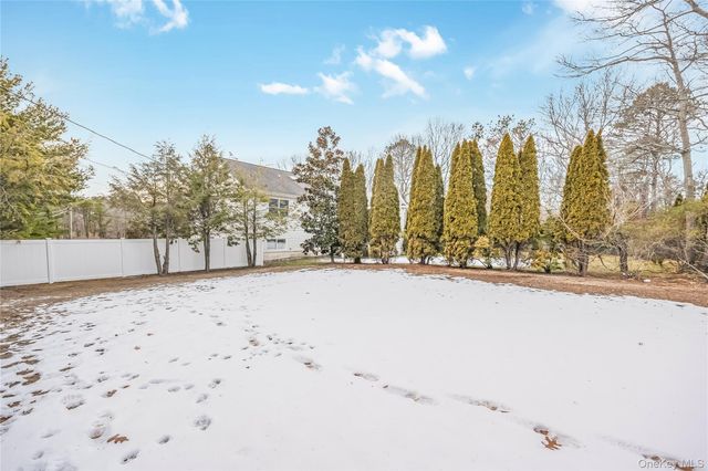 1A Jackson Avenue A, Hampton Bays, NY 11946