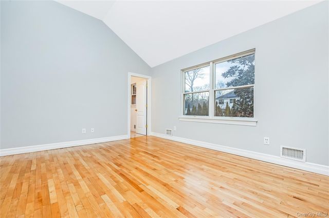 1A Jackson Avenue A, Hampton Bays, NY 11946