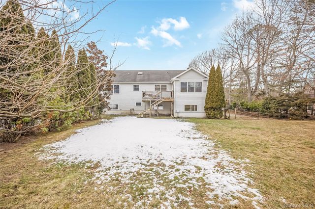 1A Jackson Avenue A, Hampton Bays, NY 11946