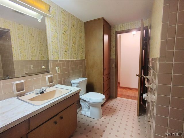 4750 Schurr Road, Clarence, NY 14031