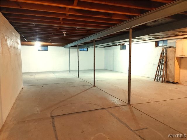 4750 Schurr Road, Clarence, NY 14031