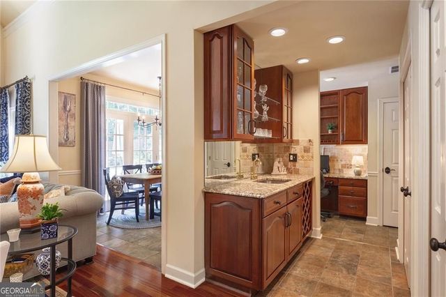 5825 Plantation Drive, Roswell, GA 30075