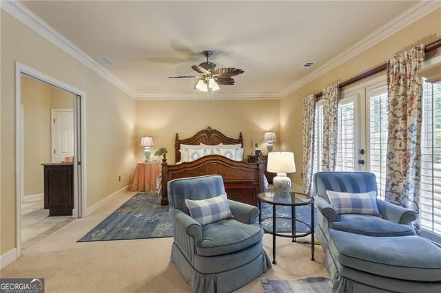 5825 Plantation Drive, Roswell, GA 30075