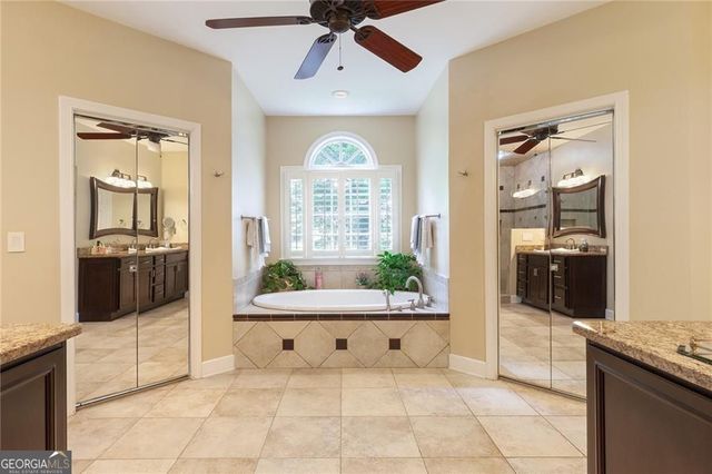 5825 Plantation Drive, Roswell, GA 30075
