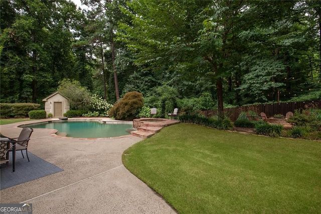 5825 Plantation Drive, Roswell, GA 30075