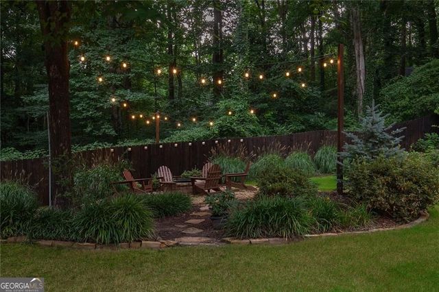 5825 Plantation Drive, Roswell, GA 30075