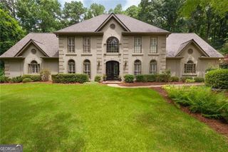 5825 Plantation Drive, Roswell, GA 30075