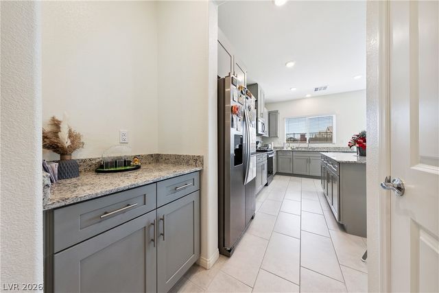 1885 Vass Springs Place, North Las Vegas, NV 89084