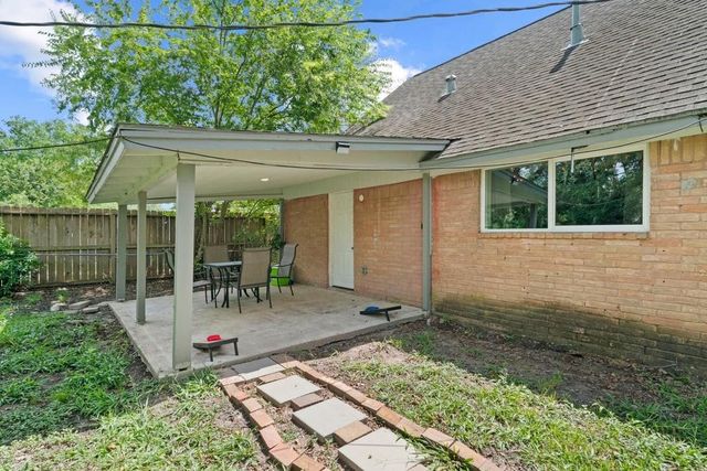 5507 Greylog Drive, Houston, TX 77048