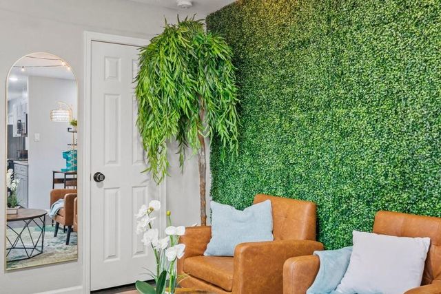 5507 Greylog Drive, Houston, TX 77048