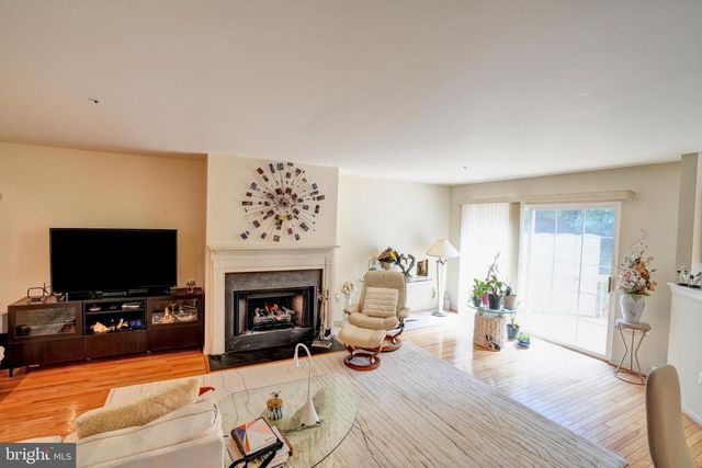 43 HAMPTON CT, Eagleville, PA 19403