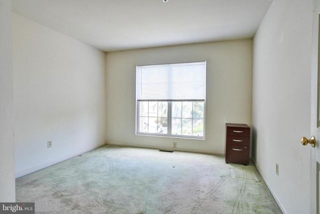 43 HAMPTON CT, Eagleville, PA 19403