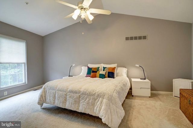 43 HAMPTON CT, Eagleville, PA 19403