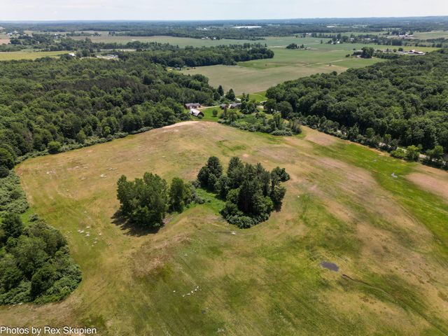 3193 W 112th Street, Grant, MI 49327