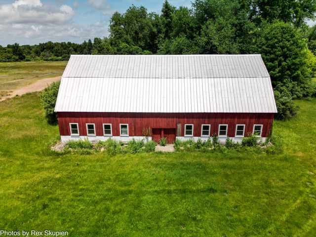 3193 W 112th Street, Grant, MI 49327