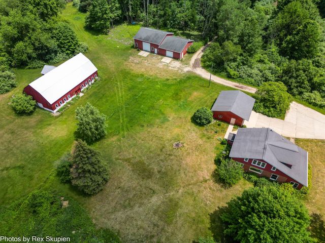 3193 W 112th Street, Grant, MI 49327