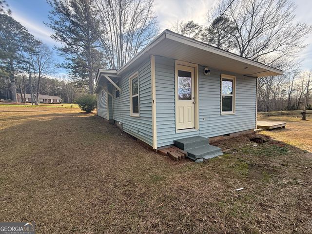 883 Hammett Road, Lagrange, GA 30241