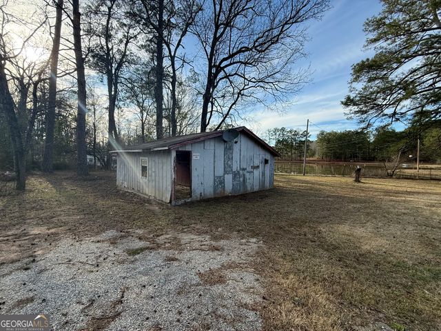 883 Hammett Road, Lagrange, GA 30241