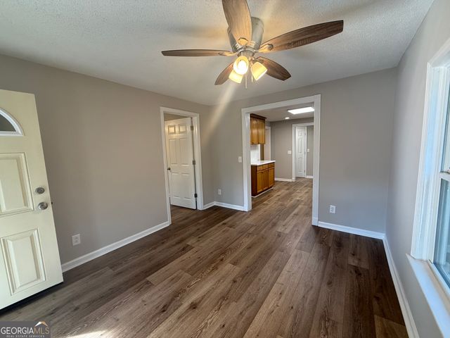 883 Hammett Road, Lagrange, GA 30241