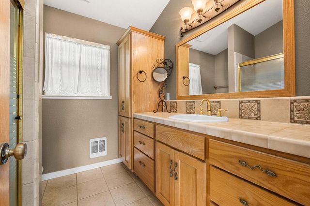 4061 Pacific Crest Ct, Placerville, CA 95667