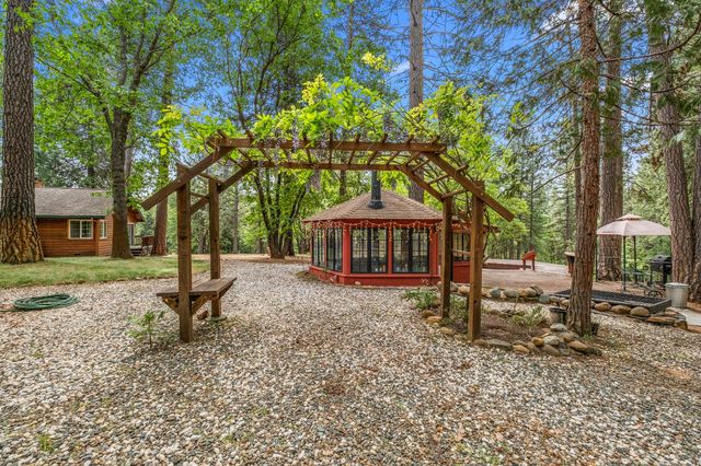 4061 Pacific Crest Ct, Placerville, CA 95667