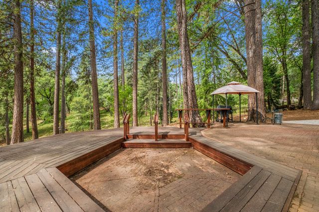 4061 Pacific Crest Ct, Placerville, CA 95667