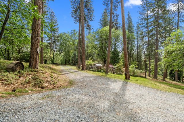 4061 Pacific Crest Ct, Placerville, CA 95667