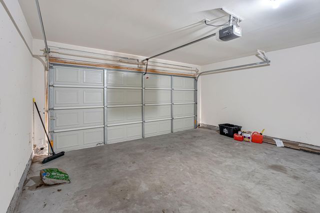 16707 Lark Bunting Lane, Conroe, TX 77385