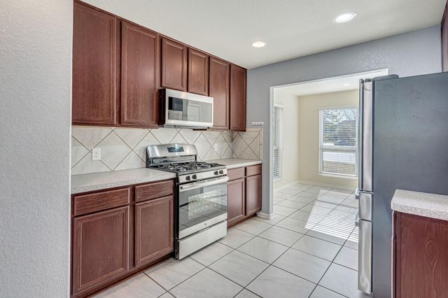 16707 Lark Bunting Lane, Conroe, TX 77385