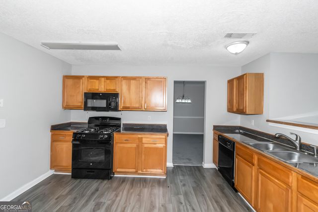 30 Capeton Court, Covington, GA 30016