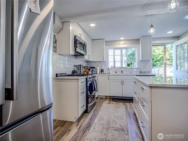 2953 Sunset, Bellingham, WA 98225