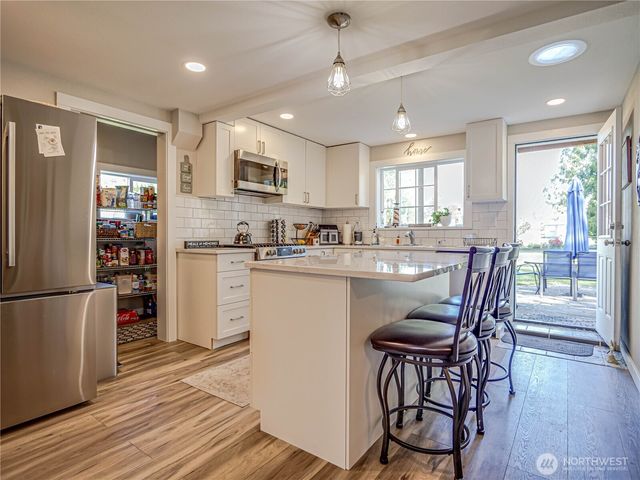 2953 Sunset, Bellingham, WA 98225