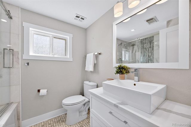 7561 S Ulster Place, Centennial, CO 80112