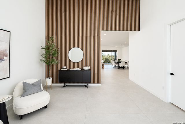 707 Lone Cir, San Antonio, TX 78260