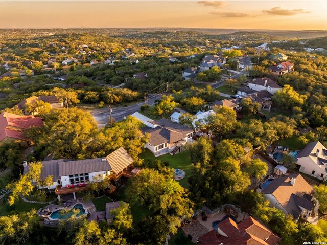 707 Lone Cir, San Antonio, TX 78260