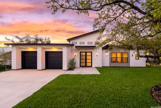 707 Lone Cir, San Antonio, TX 78260