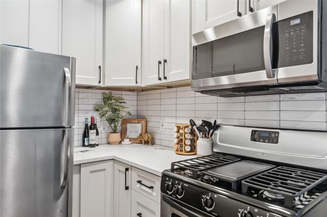 1313 E 52nd ST 101, Austin, TX 78723