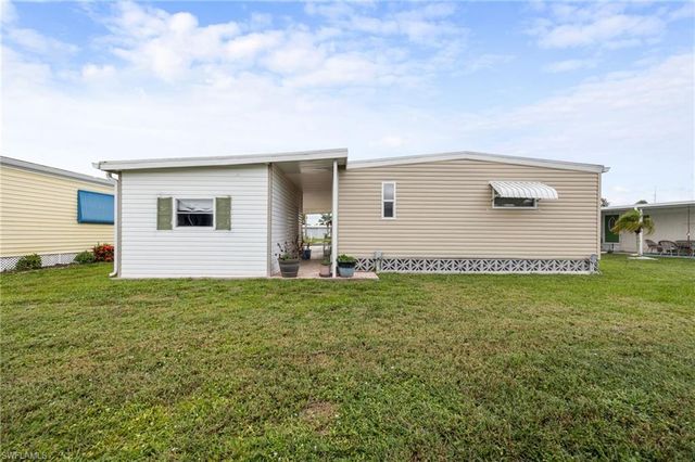 529 Palmer BLVD, North Fort Myers, FL 33903
