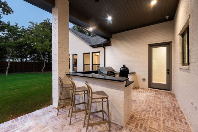 108 Copper Creek Trail, Copper Canyon, TX 76226