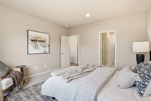 19646 E Spruce Ln, Greenacres, WA 99016