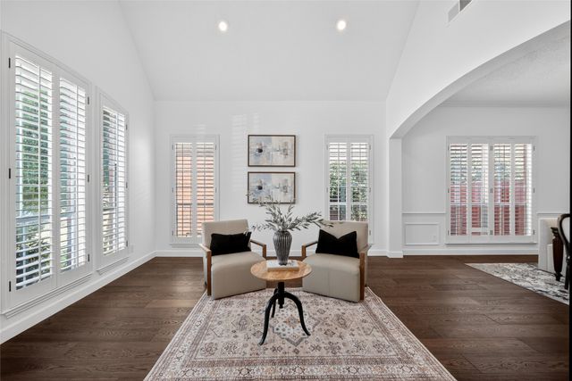 7100 Oakbrook Drive, Plano, TX 75025