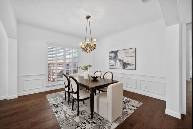 7100 Oakbrook Drive, Plano, TX 75025