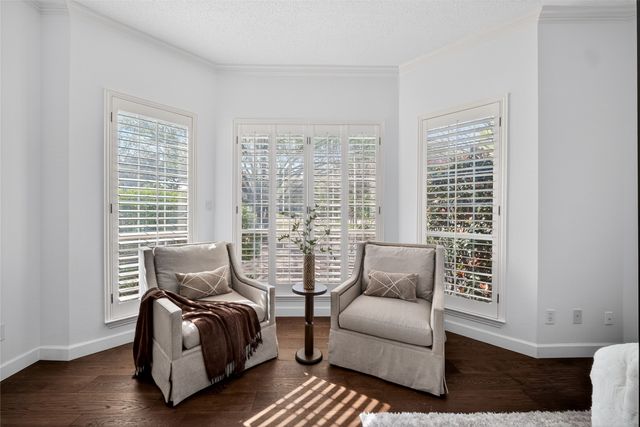 7100 Oakbrook Drive, Plano, TX 75025