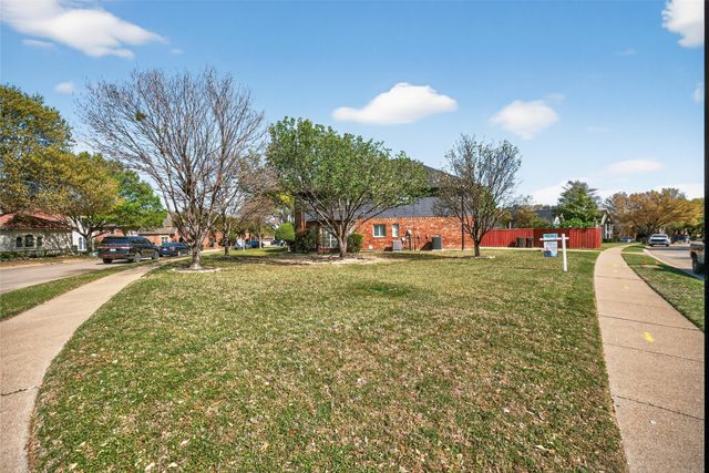 7100 Oakbrook Drive, Plano, TX 75025
