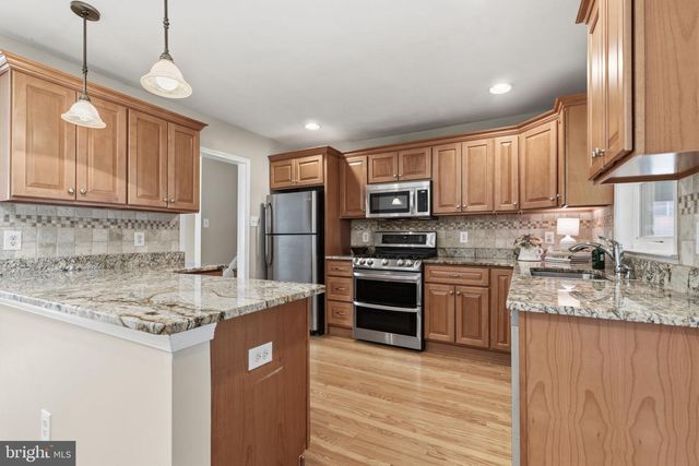 502 STEVENS RD, Morrisville, PA 19067