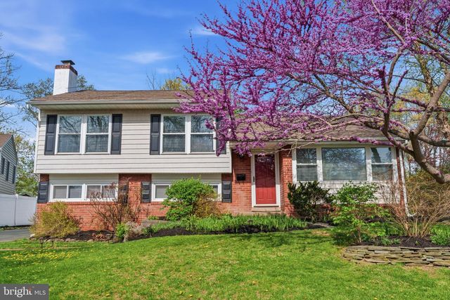 502 STEVENS RD, Morrisville, PA 19067